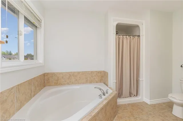 Additional property image - 96 Stoneglen Way