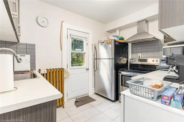 Additional property image - 74 Kenilworth Ave