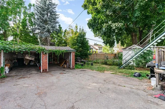 Additional property image - 74 Kenilworth Ave
