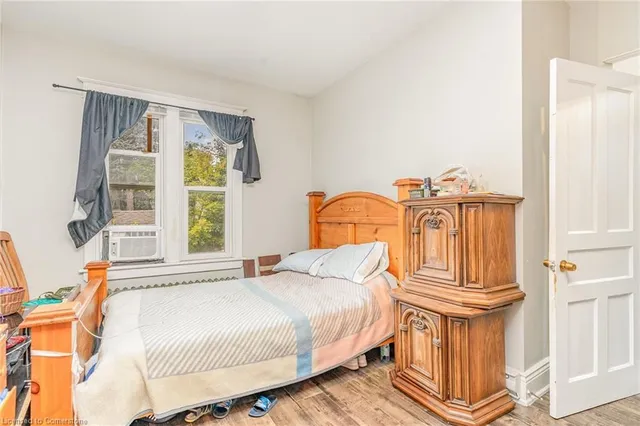Additional property image - 74 Kenilworth Ave