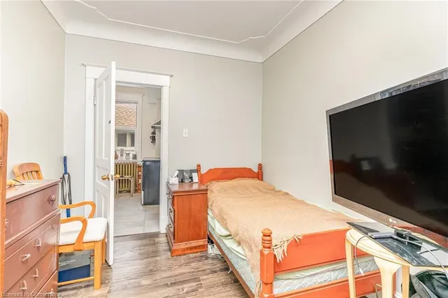Additional property image - 74 Kenilworth Ave