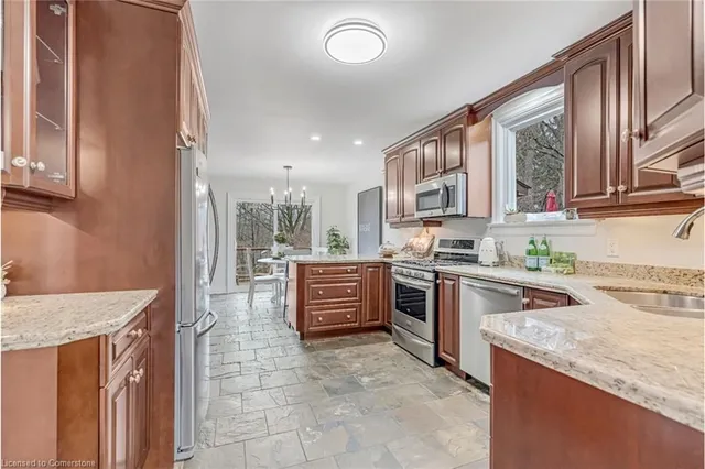 Additional property image - 419 Patricia Dr