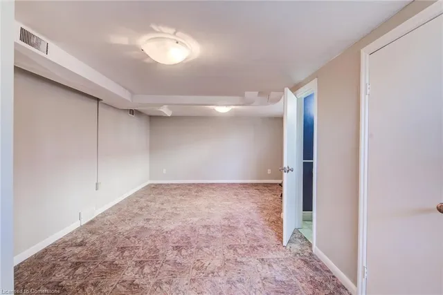 Additional property image - 326 Edwin St