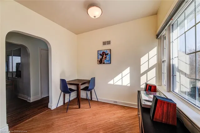Additional property image - 326 Edwin St
