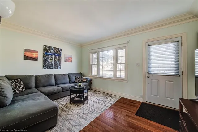Additional property image - 326 Edwin St