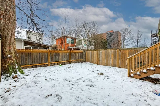 Additional image 48 of 76 Wellington St