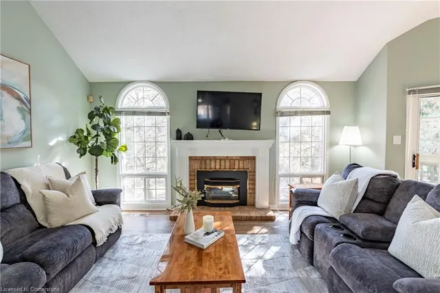 Additional property image - 270 Morrison Rd Unit 1B