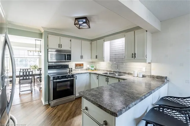 Additional property image - 270 Morrison Rd Unit 1B