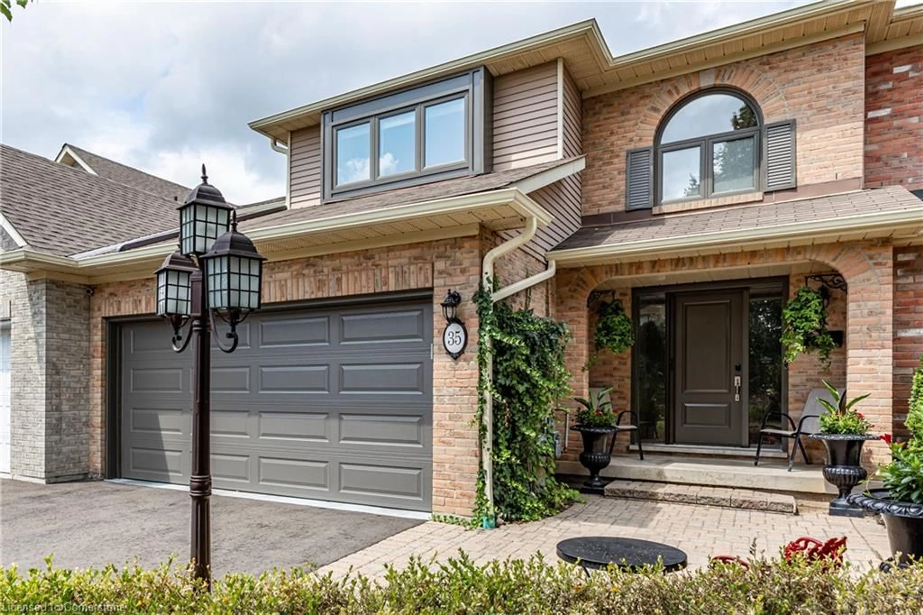Home with brick exterior material, street for 35 Banbury Dr, Ancaster Ontario L9K 1H8