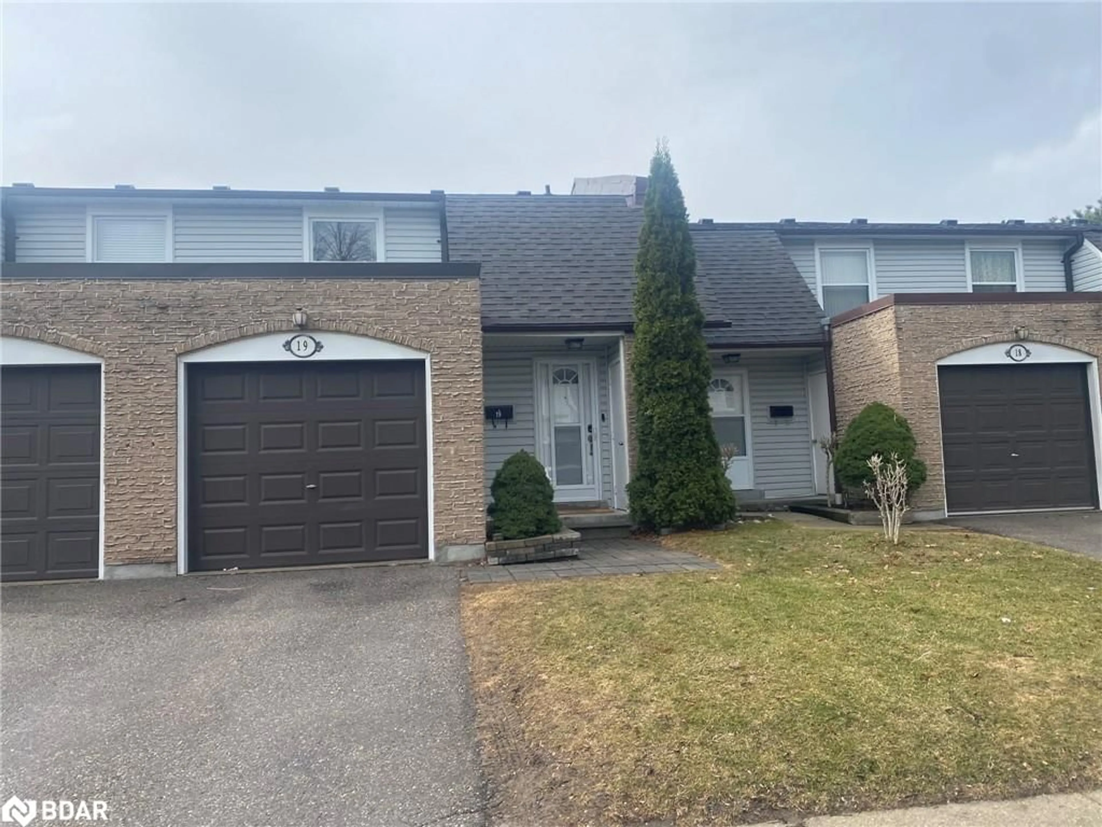 Unknown for 2440 Bromsgrove Rd #19, Mississauga Ontario L5J 4J7