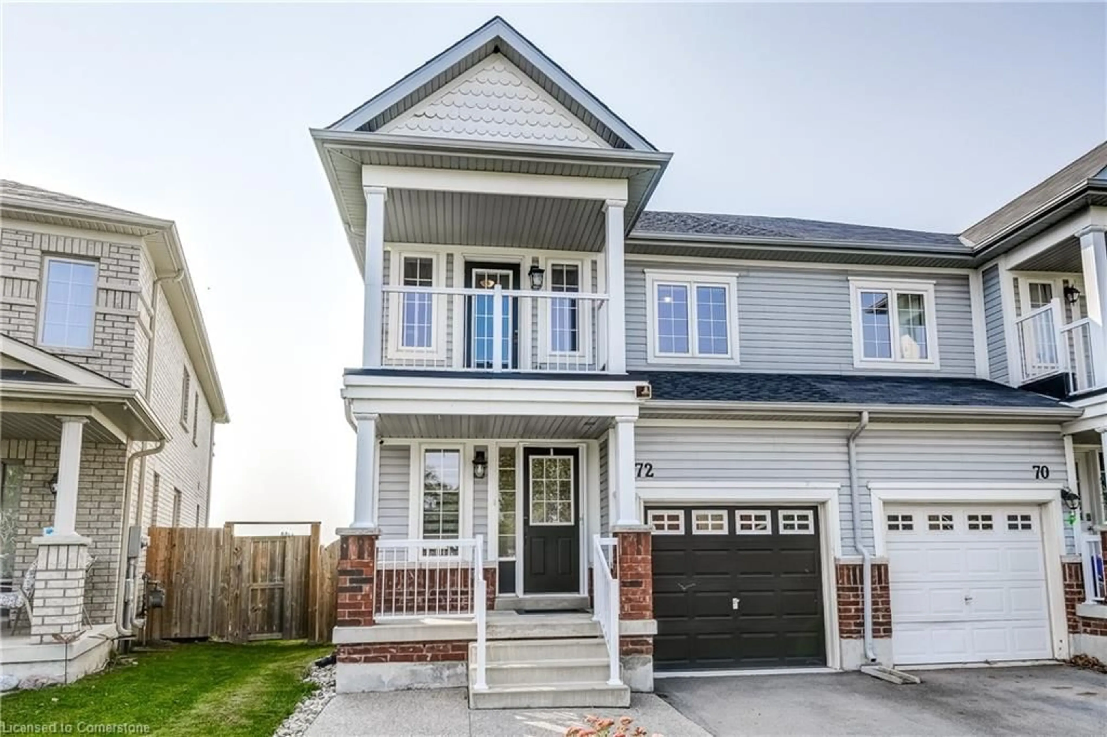 Home with vinyl exterior material, street for 72 Keith Cres, Niagara-on-the-Lake Ontario L0S 1J0
