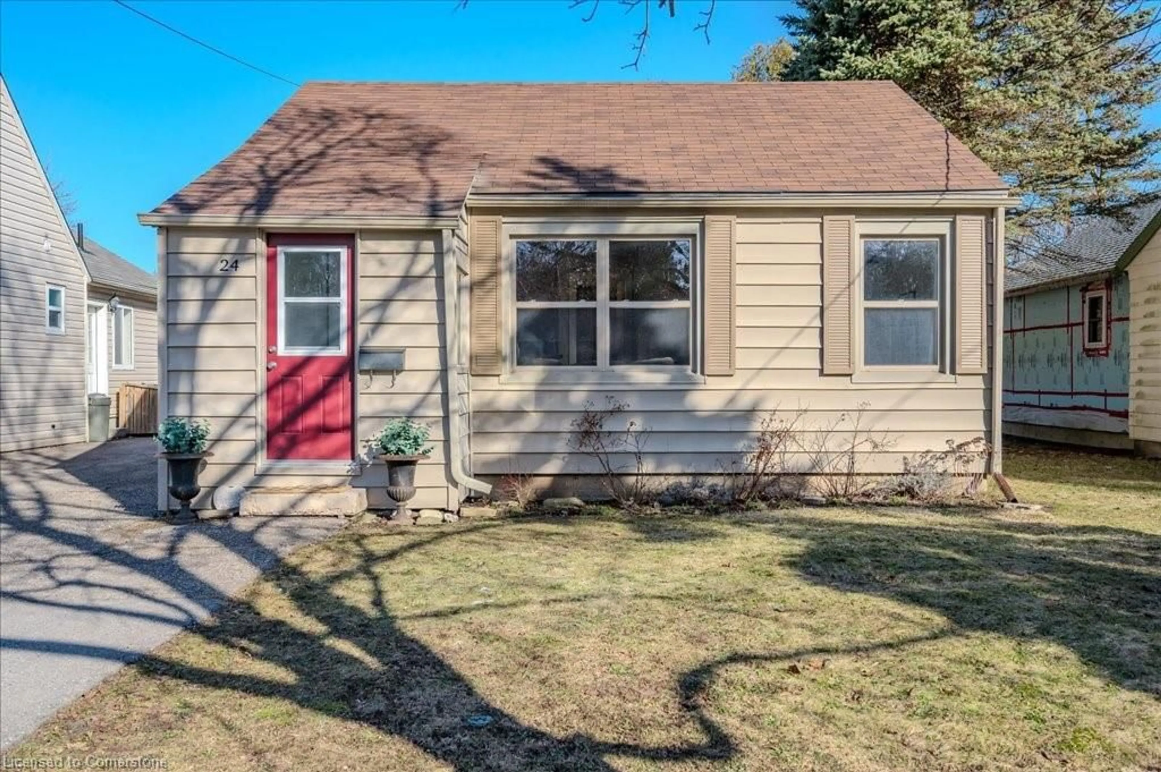 Home with vinyl exterior material, street for 24 Perth Rd, Kitchener Ontario N2M 3G5