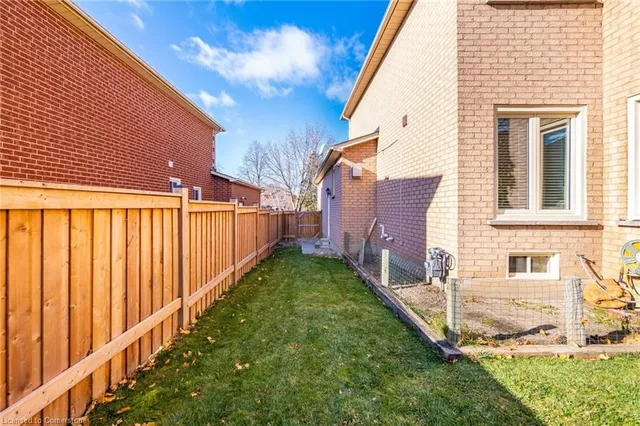 Additional property image - 1074 Bradbury Chase