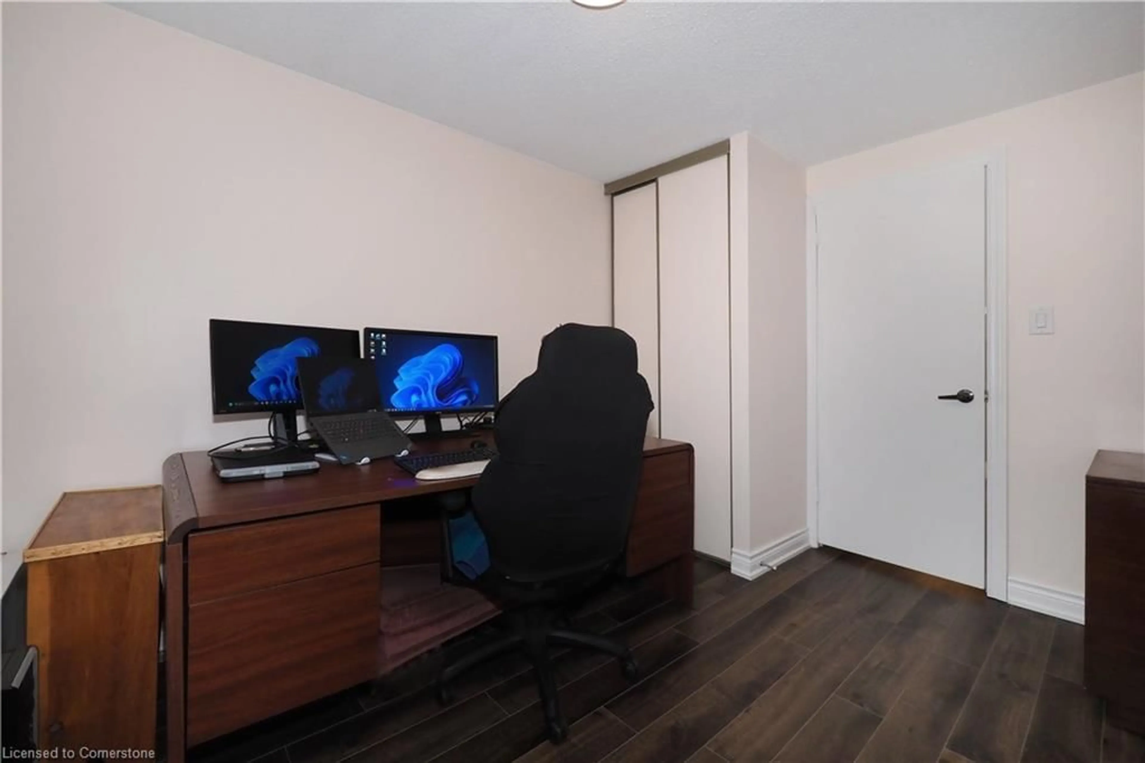A pic of a room for 25 Upper Canada Dr #34, Kitchener Ontario N2P 1G2