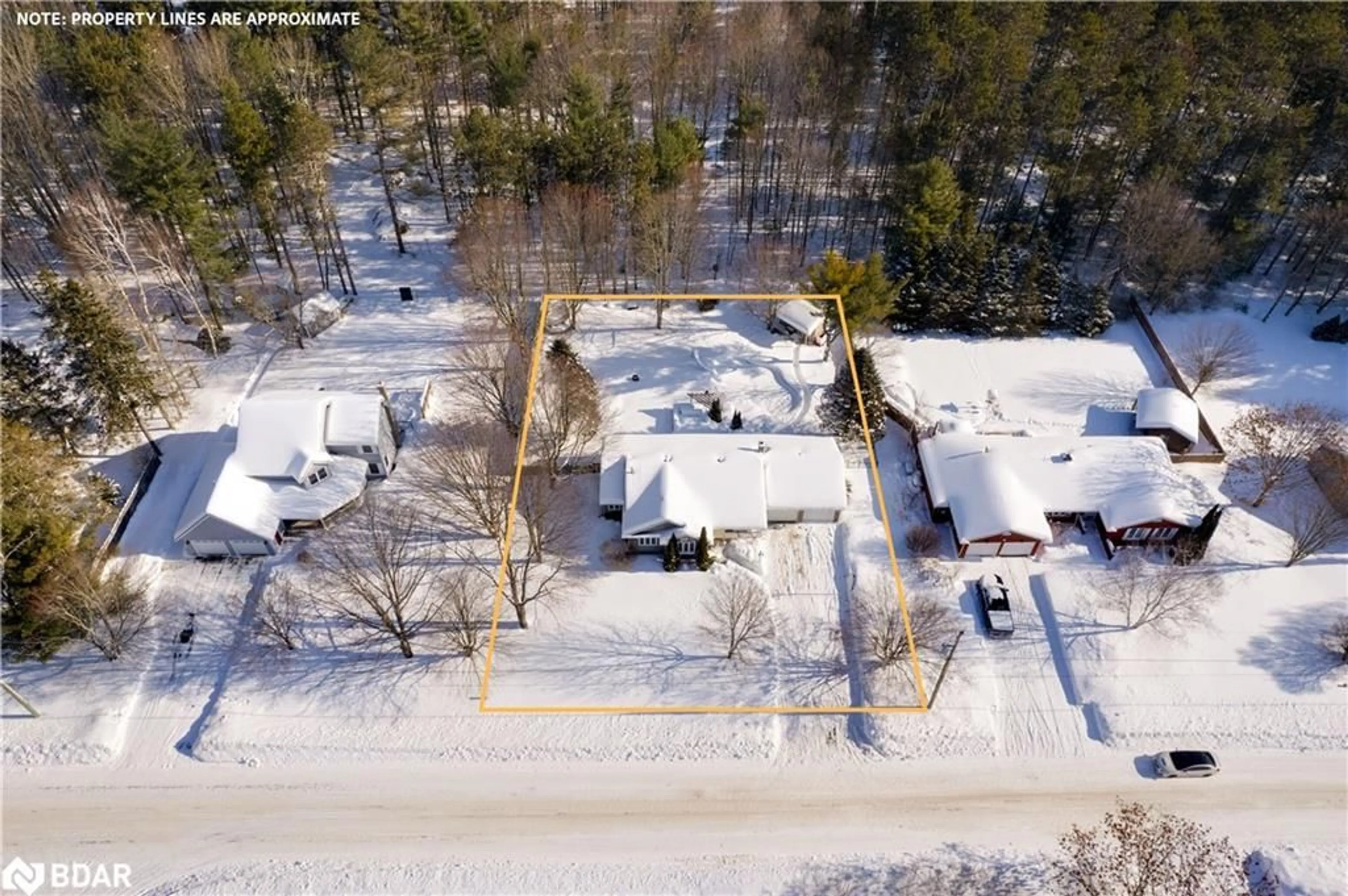 A pic from outside/outdoor area/front of a property/back of a property/a pic from drone, street for 21 Mary Jane Rd, Tiny Twp Ontario L0L 2T0