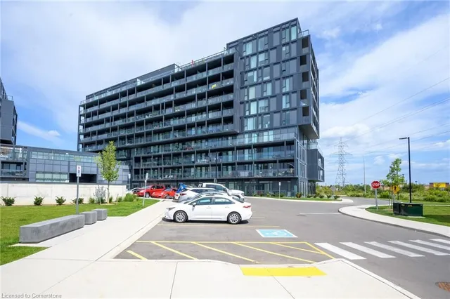 Additional image 9 of 3200 Dakota Common Unit 1007