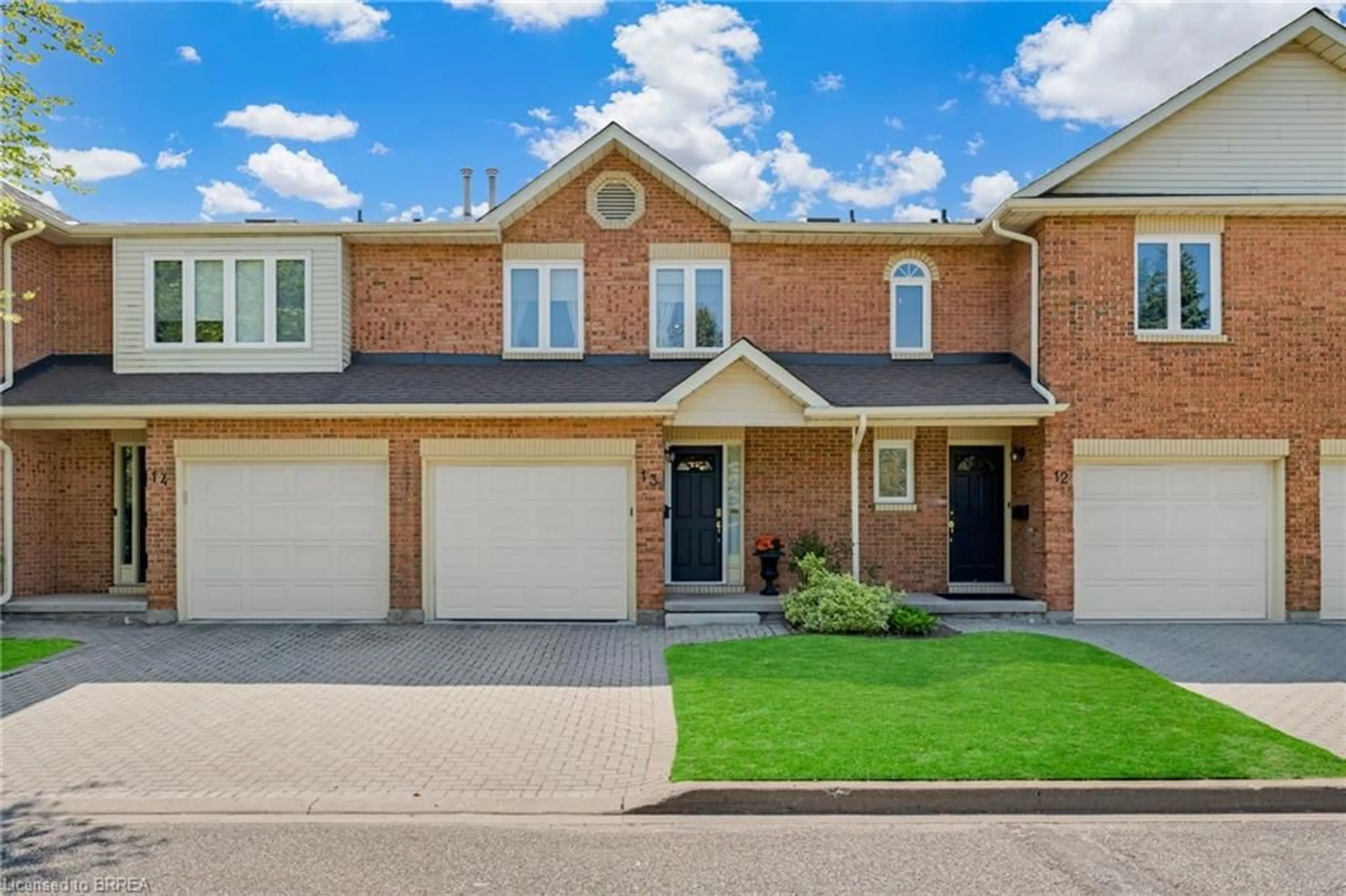 Home with brick exterior material, street for 5150 Dorchester Rd #13, Niagara Falls Ontario L2E 7H2