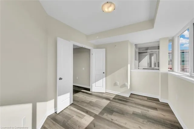 Additional property image - 2750 King St Unit 706