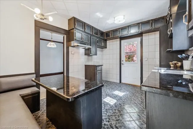 Additional property image - 44 Highland Rd