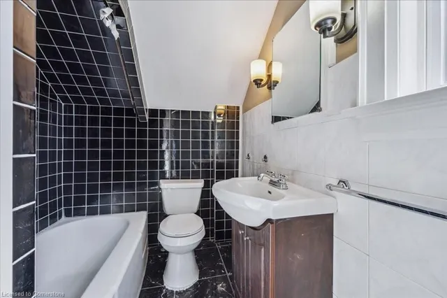 Additional property image - 44 Highland Rd