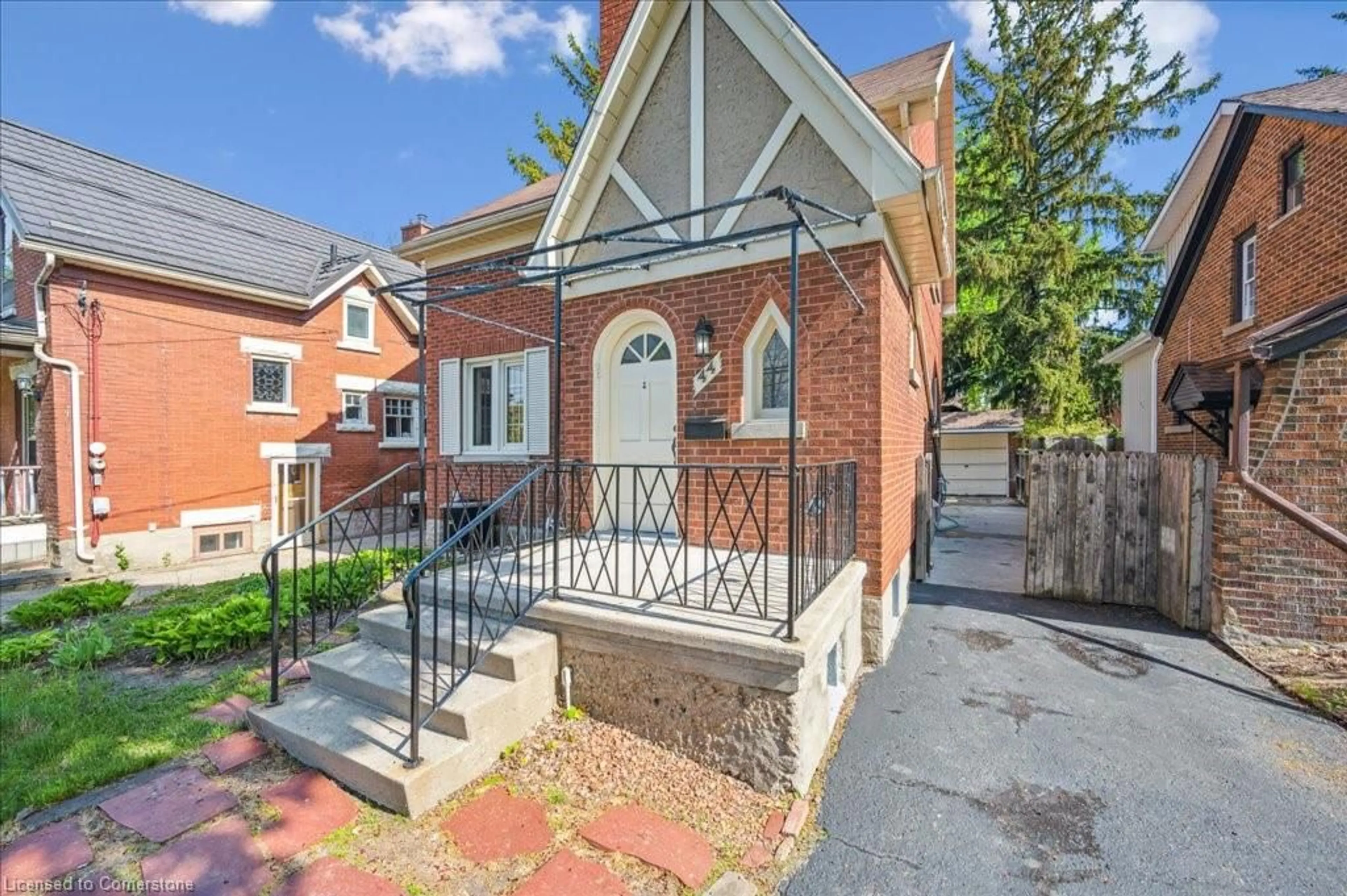 Home with brick exterior material, street for 44 Highland Rd, Kitchener Ontario N2M 3B5