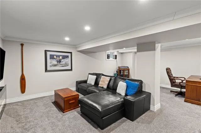 Additional property image - 169 Huxley Ave