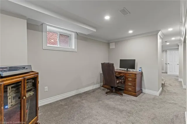 Additional property image - 169 Huxley Ave