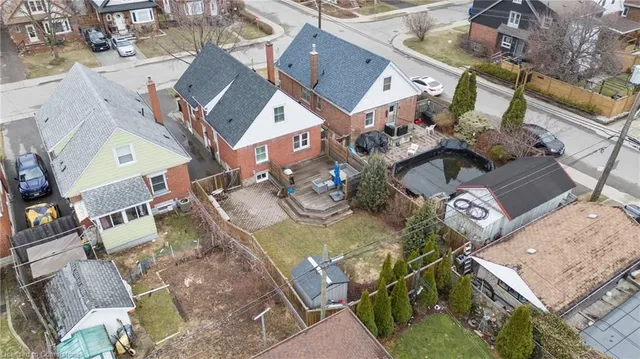 Additional property image - 169 Huxley Ave