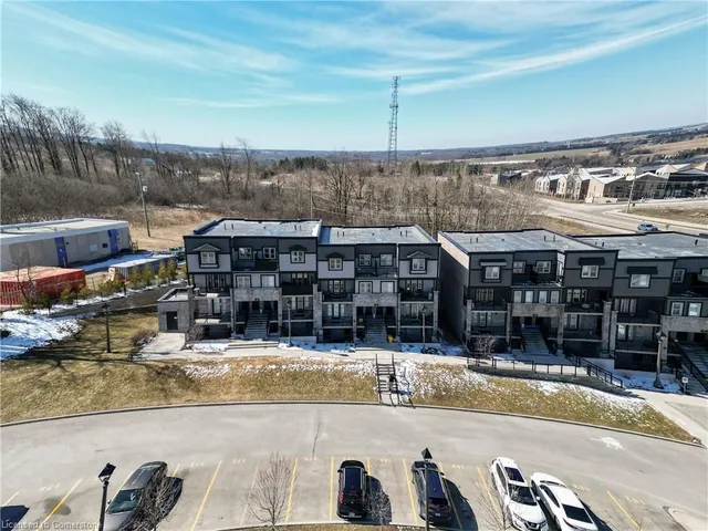 Additional property image - 1989 Ottawa St Unit 63D