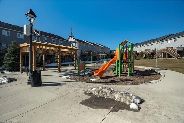 Additional property image - 1989 Ottawa St Unit 63D