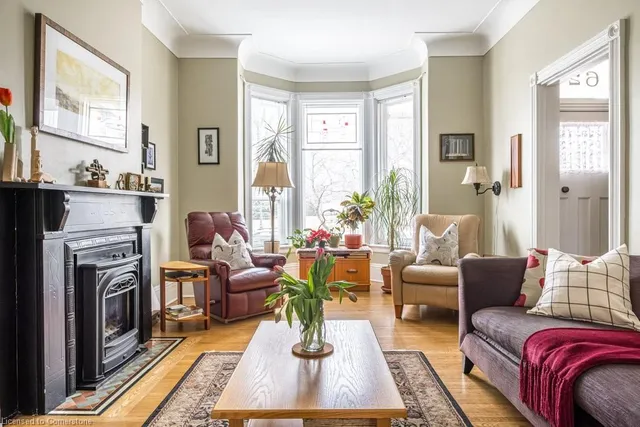 Additional image 44 of 62 Locke St