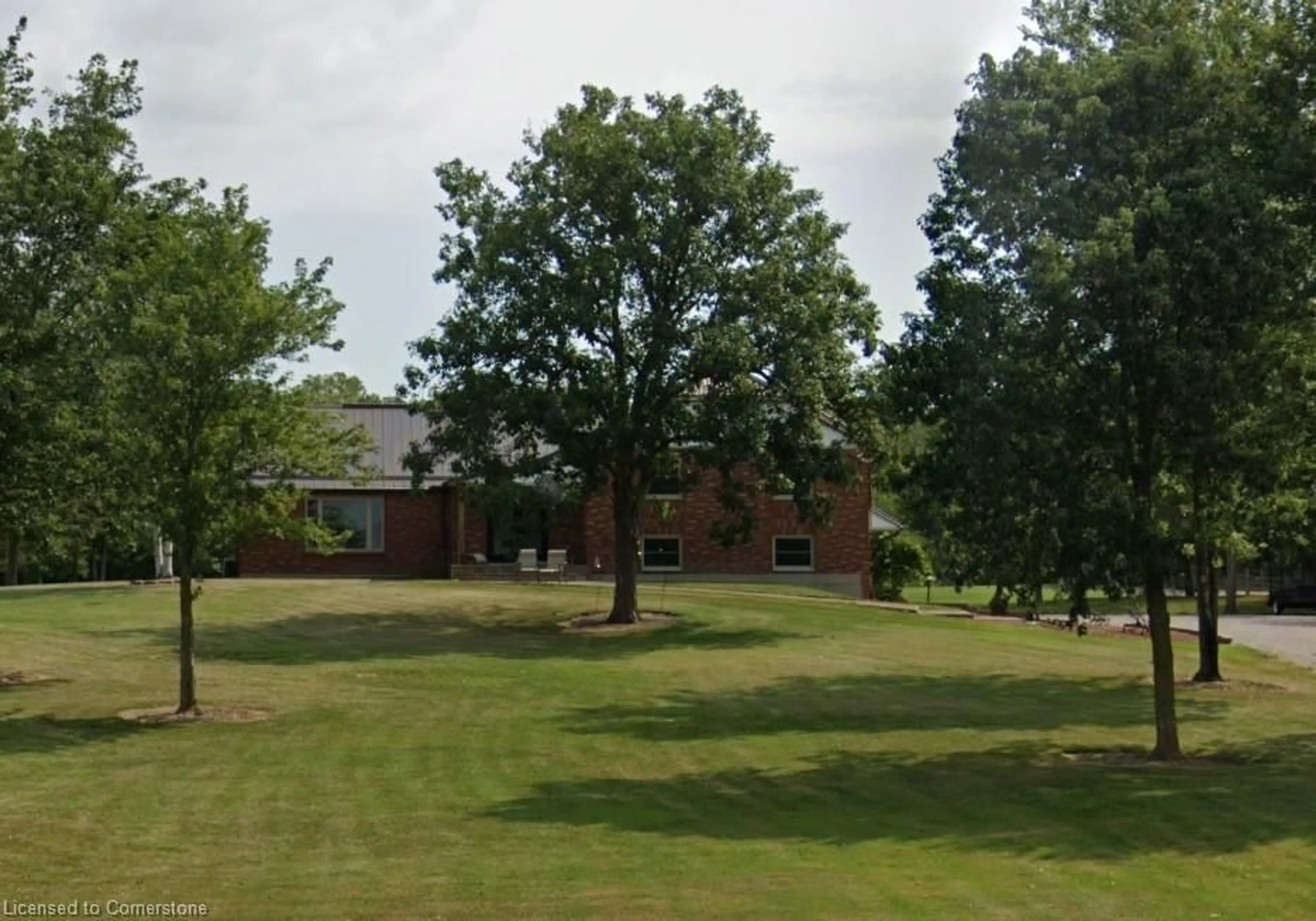 A pic from outside/outdoor area/front of a property/back of a property/a pic from drone, unknown for 252 Windecker Rd, Cayuga Ontario N0A 1E0
