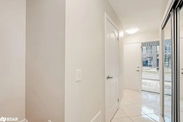 Additional property image - 3048 Silvertip Common Common