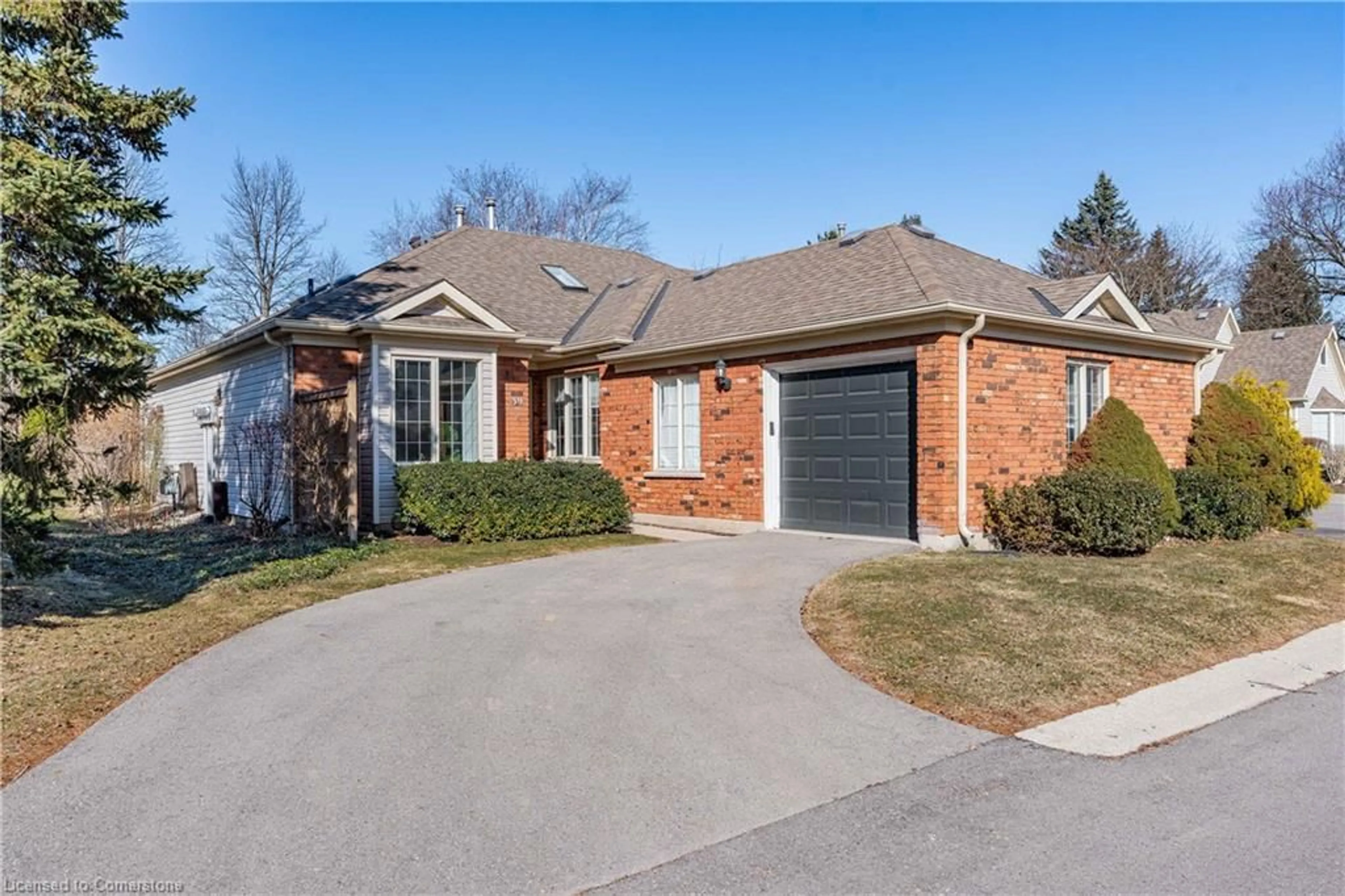 Home with brick exterior material, street for 175 Fiddlers Green Rd #39, Ancaster Ontario L9G 4X7