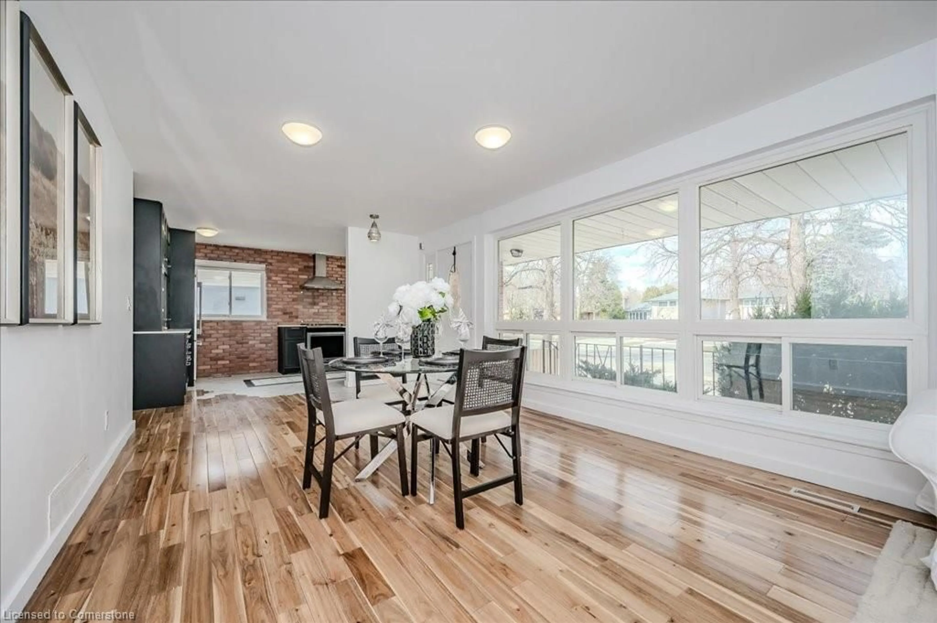 Unknown for 2238 Truscott Dr, Mississauga Ontario L5J 2A8