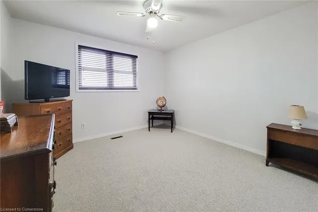 Additional property image - 251 Alderlea Ave