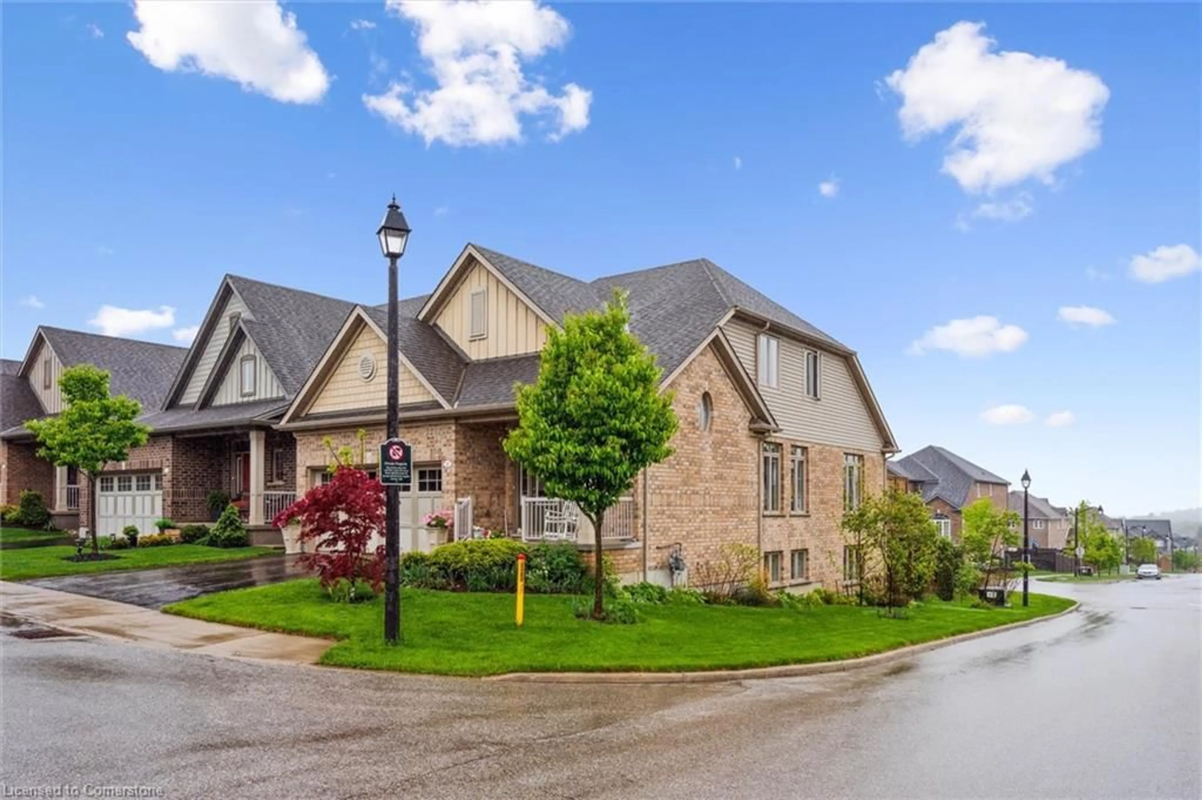 Home with brick exterior material, street for 10 Chestnut Dr, Rockwood Ontario N0B 2K0