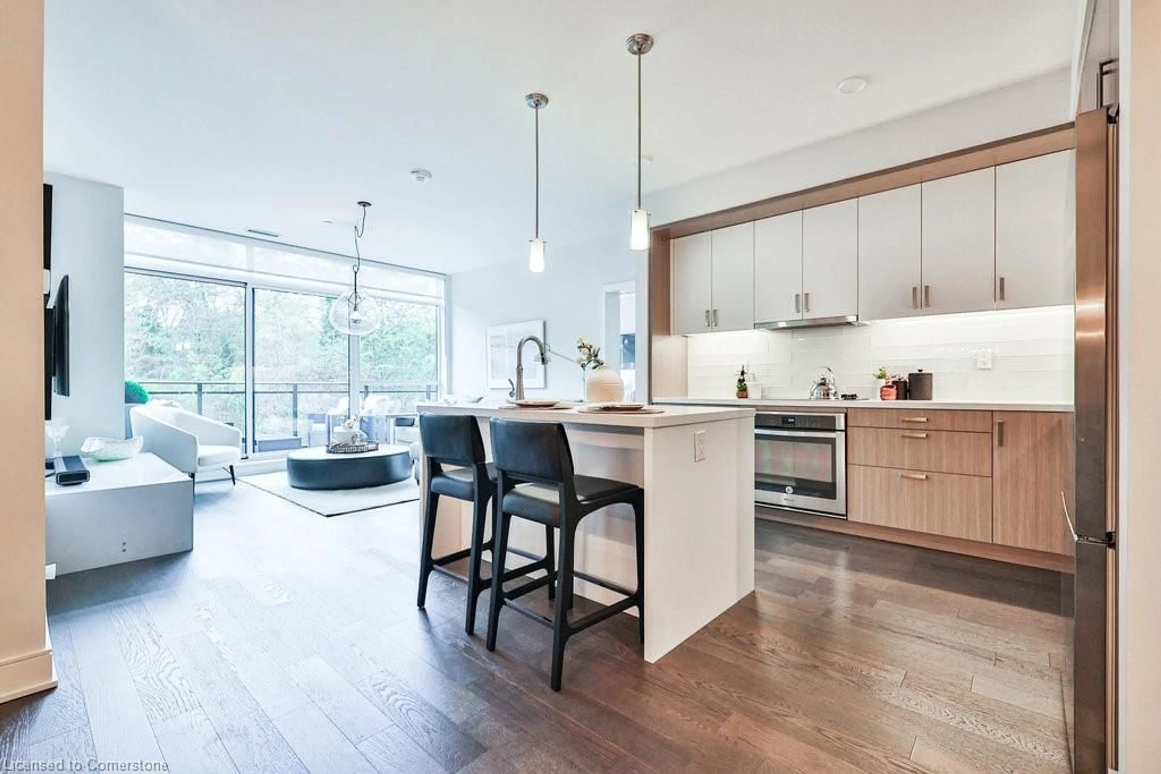 Open concept kitchen, unknown for 1575 Lakeshore Rd #411, Mississauga Ontario L5J 0B1