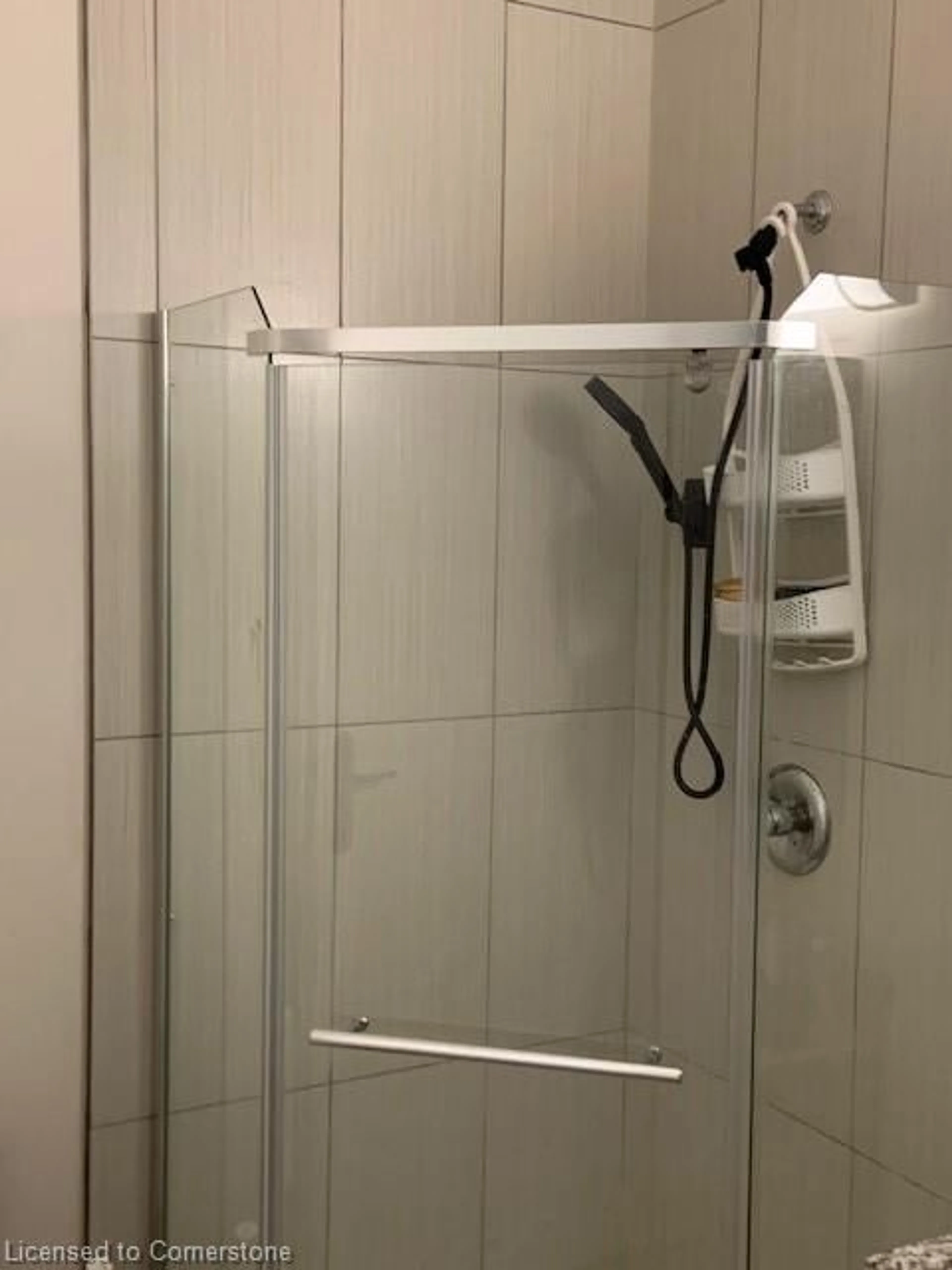 Standard bathroom, floor is not visible for 253 Albert St #108, Waterloo Ontario N2L 3T7