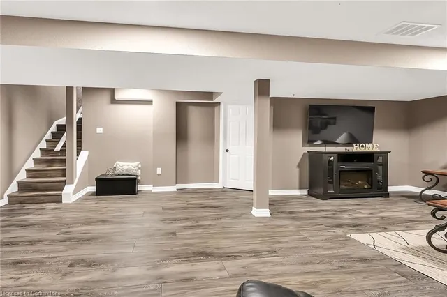 Additional property image - 58 Hillgarden Dr