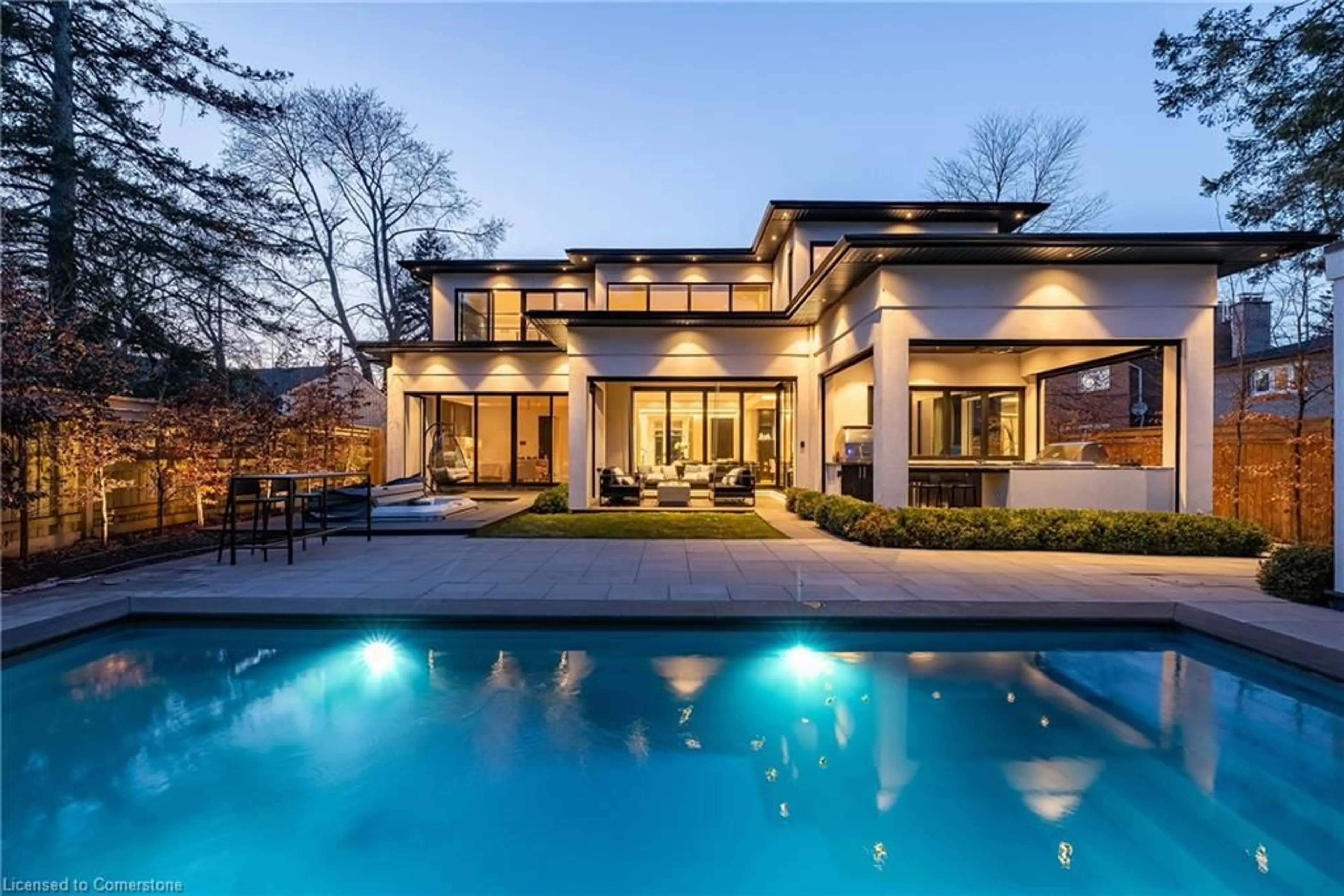 Home with brick exterior material, unknown for 2488 Lakeshore Rd, Oakville Ontario L6J 6G2