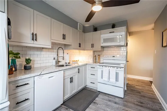 Additional property image - 700 Dynes Rd Unit 214