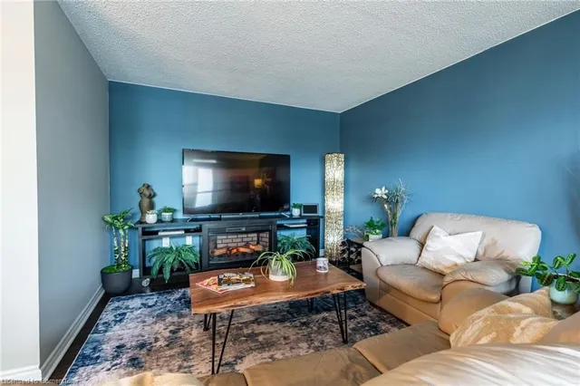 Additional property image - 700 Dynes Rd Unit 214