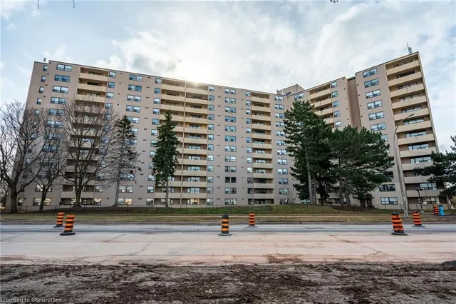 Additional property image - 700 Dynes Rd Unit 214