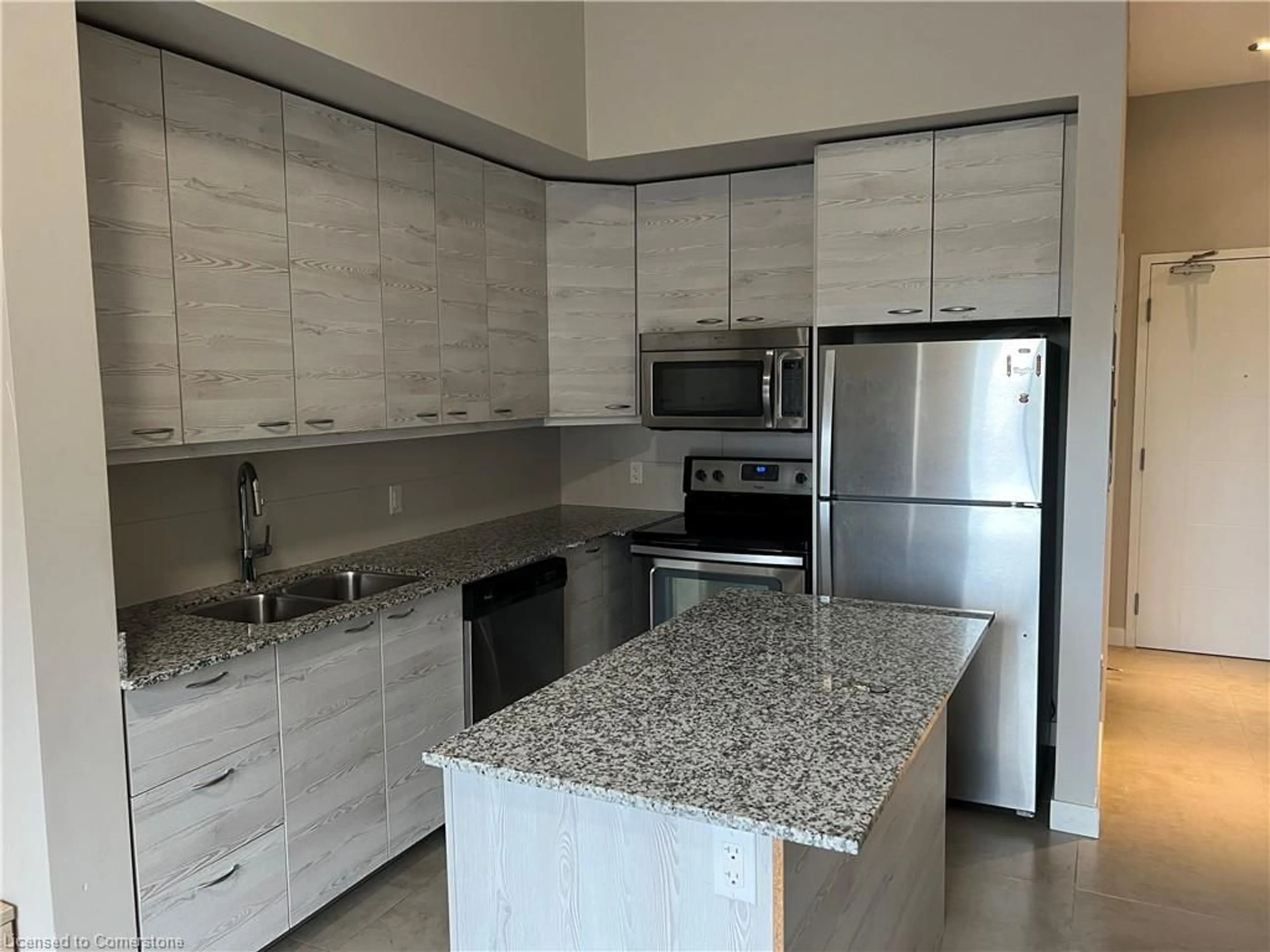 Unknown for 280 Lester St #305, Waterloo Ontario N2L 3R4
