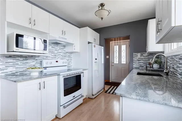 Additional property image - 2 Melody Crt