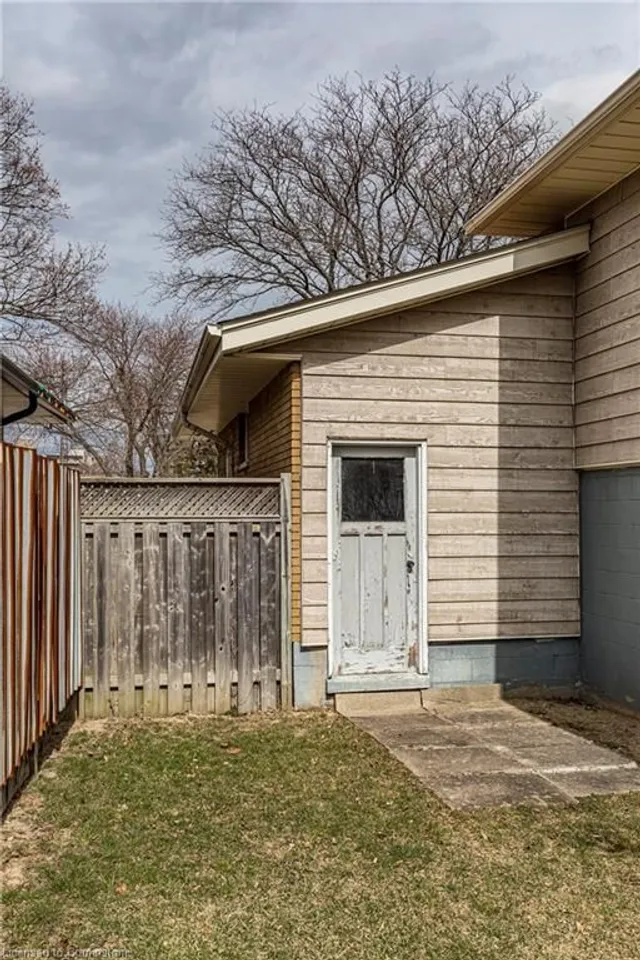 Additional property image - 2 Melody Crt