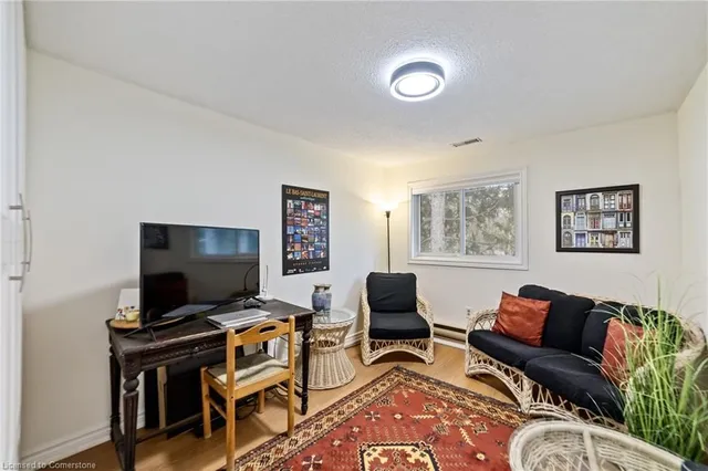 Additional property image - 1967 Main St Unit 6