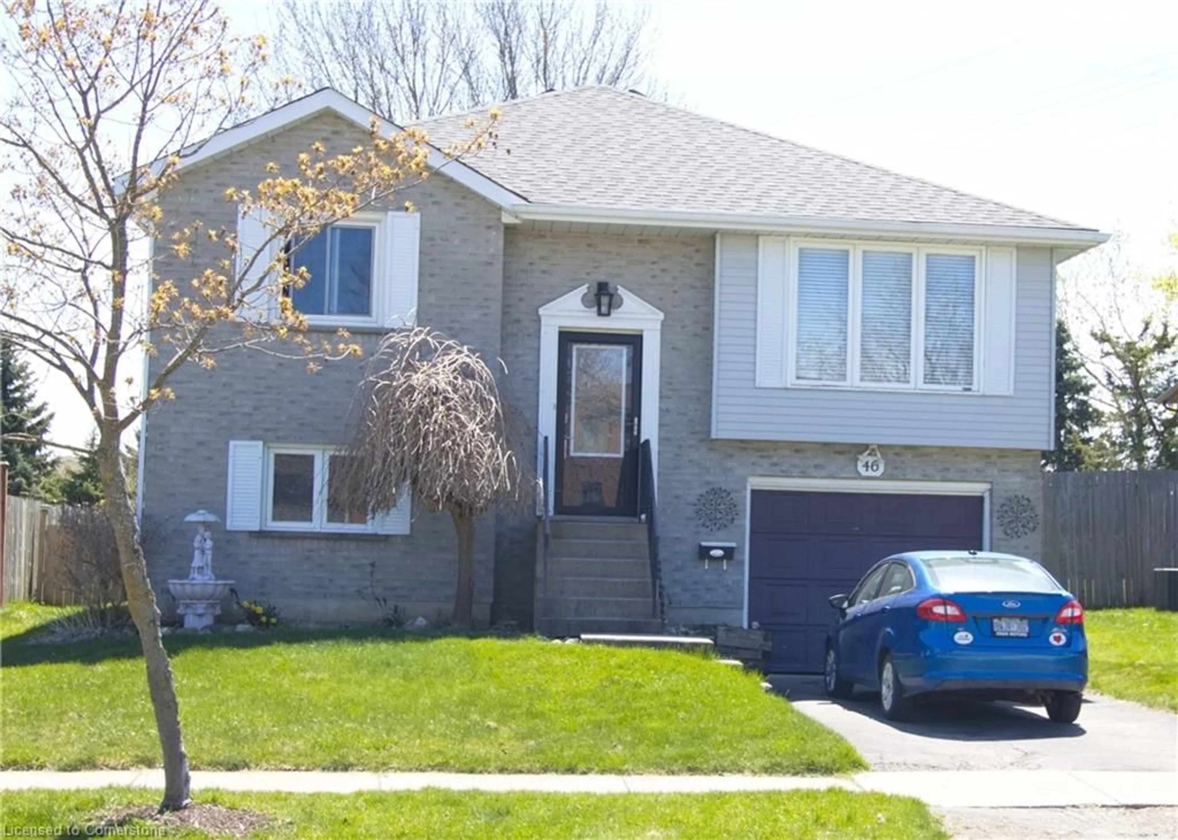Home with brick exterior material, street for 46 Newbury Dr, Kitchener Ontario N2N 2X6