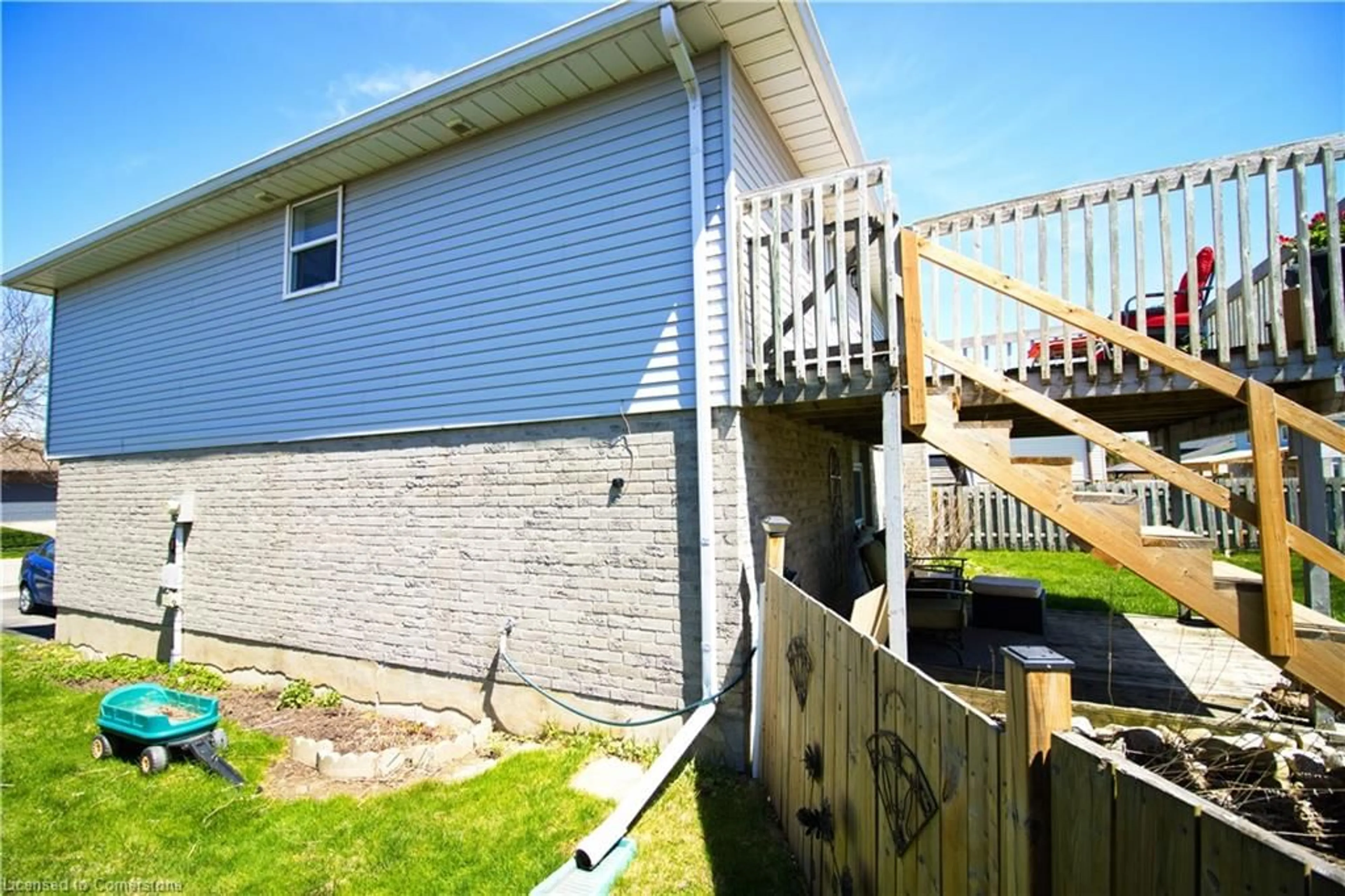 Unknown for 46 Newbury Dr, Kitchener Ontario N2N 2X6
